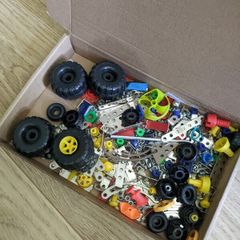 meccano pieces