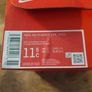 Kids Nike runners UK size 11 Image 3