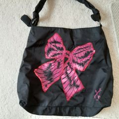 Vera Wang Tote Bag
