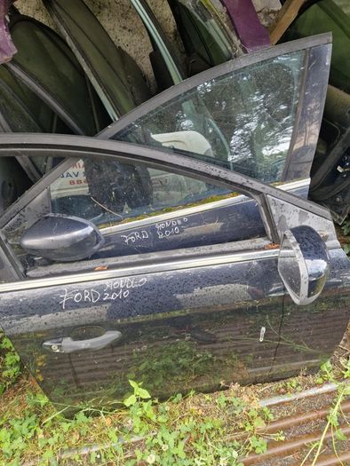 Fort mondeo 2010 2.0 TDCI  Front doors
