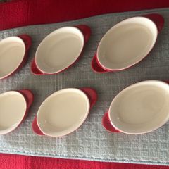 Six ceramic dishes meadows & Byrne