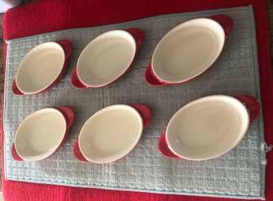 Six ceramic dishes meadows & Byrne
