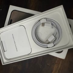 Apple iPhone 15 Pro Max 90% Battery Mint Condition Almost Like New (Read Description)