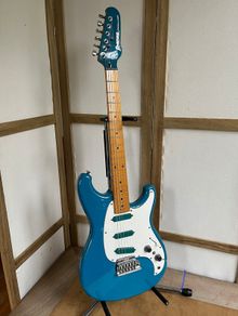Vintage Ibanez Roadstar ii Comet Blue