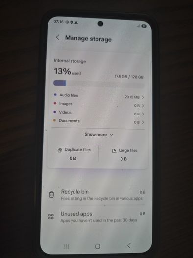 Samsung S24