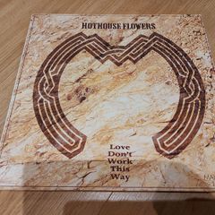 New selection of 10euro vinyl records, plus a few 12" singles for 5euro