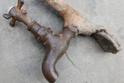 Antique Water Faucet Spigot Bathroom / Kitchen Sink Single metal Knob