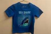 Shark top (age 5-6)