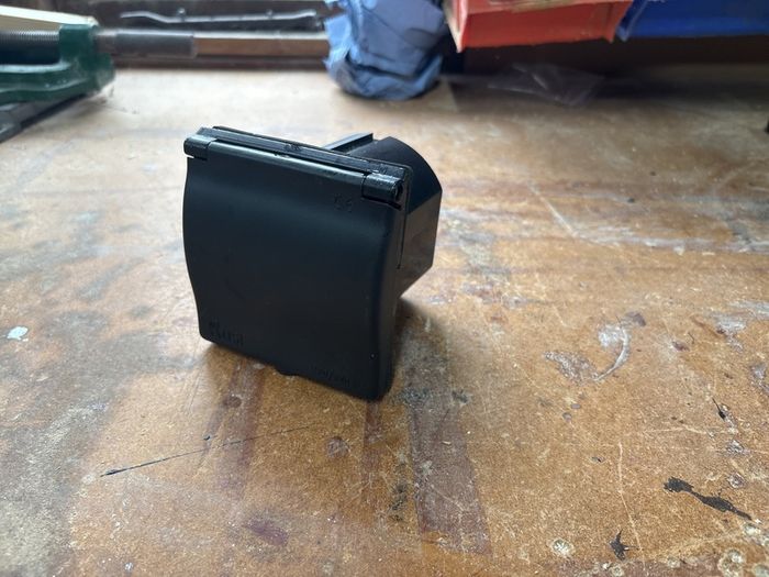 Camper van 220v connection
