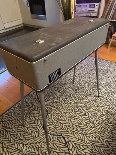 Vintage Lorenzo Portable Electric Organ 1960s - working