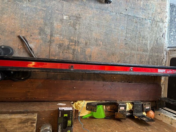 Bar for van