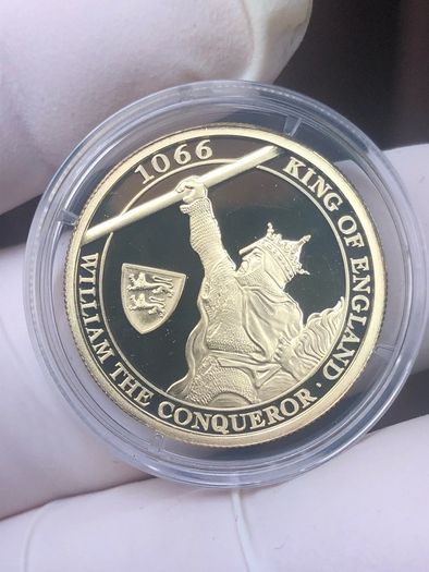 Gibraltar 2016 Solid 9ct Gold Proof Double Crown, 10g, In Capsule With COA.