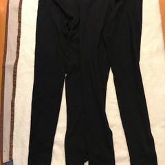Black leggings