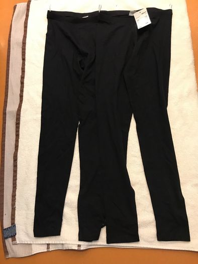 Black leggings