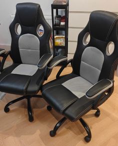 2 Conference Chairs
