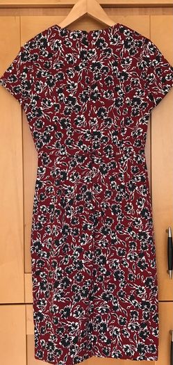 Size 8 Dark Red/ Navy/Cream Dress by French Connection