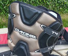 Dakine windsurf harness (size large)