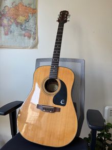 Epiphone Gibson PR 200 guitar
