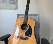 Epiphone Gibson PR 200 guitar