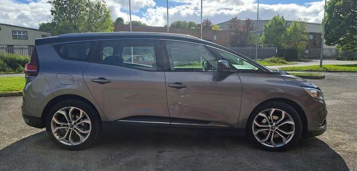 2020 Renault Grand Scenic
