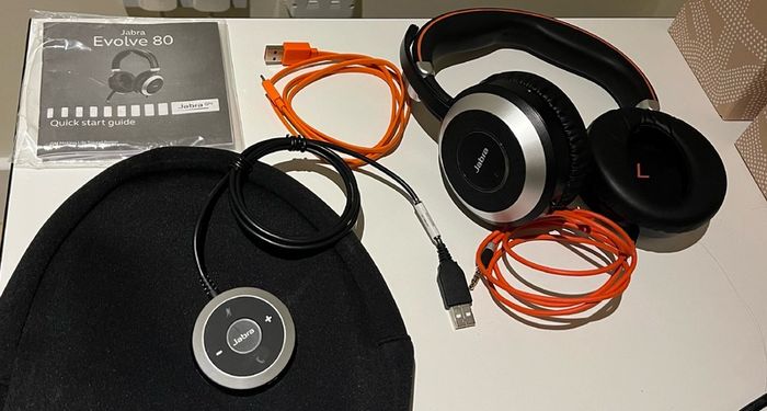 NEW Jabra Evolve80 Noice cancelling headphones black MS stereo headset