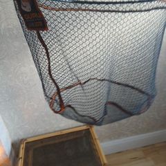guru dual 550 landing net ,new