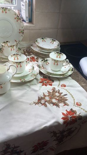 27pieces Vintage Tea Set