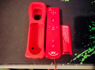 Wii Controller Red