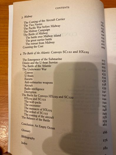 War Book:'Battle At Sea.From Man-Of-War to Submarine'
