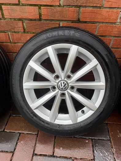 Alloys VW Golf Highline model 205/55/16 5x112
