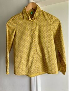 Benetton girls shirt 8/9