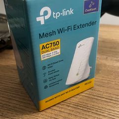 TP-Link Mesh WiFi Extender AC750