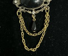 brooch