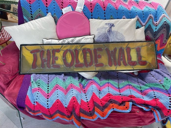 'The Olde Wall' - Pub Sign / Stained Glass