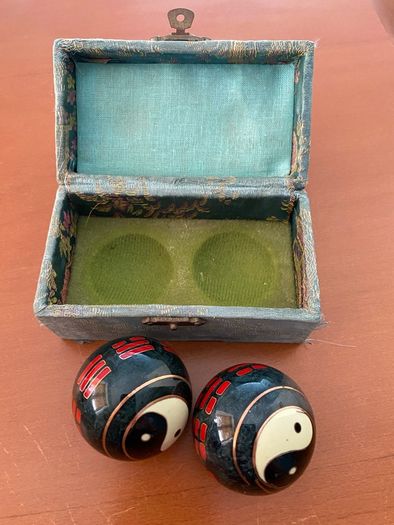 Vintage Chinese Baoding Balls / Meditation Chime Balls with Box