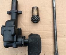 Land Rover Series oil pump