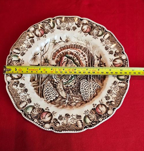 Vintage Johnson Bros HIS MAJESTY Turkey Dinner Plate