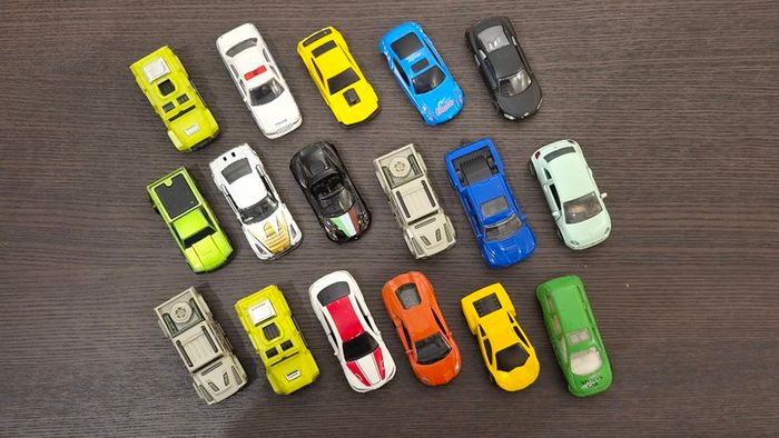 Die Cast Cars Loose Bundle - Used Unboxed