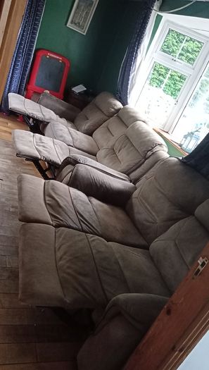 Free recliner couch