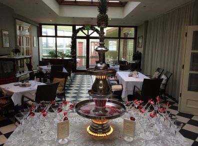 Champagne Fountain