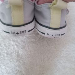 Girls converse