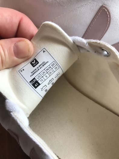 Veja womens