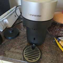 Nespresso vertuo pop plus  machine