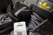 Adidas Men shoes trainers runners