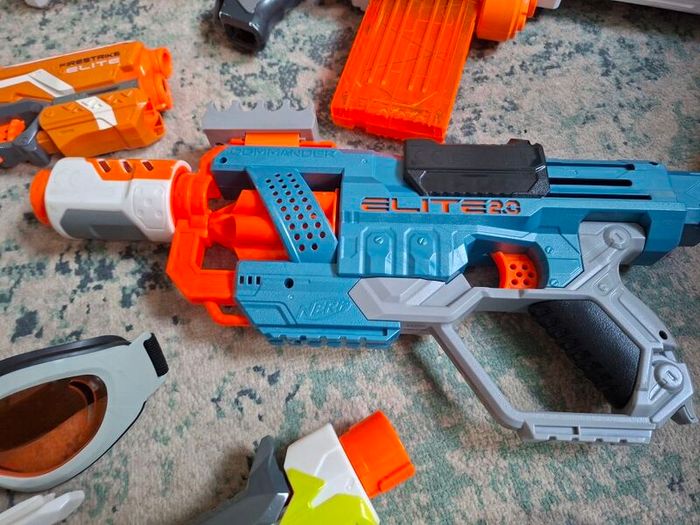 Nerf Guns, 1 pair goggles and accessories