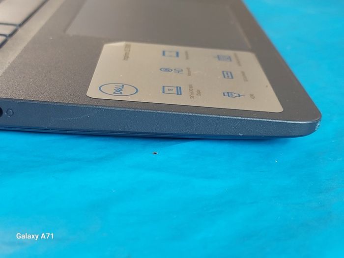 Dell Inspiron 3502 (Dell Inspiron 15 3000series) Model P90F, Intel Pentium Silver N5030 CPU, 1.1GHz, 4GB Ram, 128GB SSD, Windows 11, Microsoft Edge, Chrome