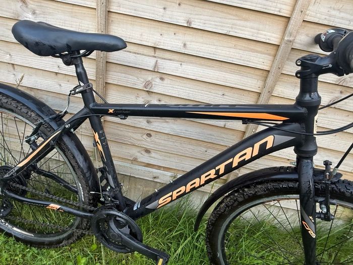 Men bike like new perfect condition