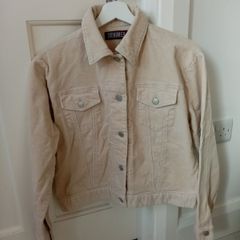Short cream cordruoy jacket