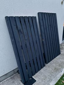 2 timber gates