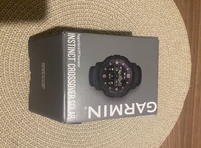 Garmin Instinct Crossover Solar black